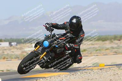 media/Sep-30-2023-SoCal Trackdays (Sat) [[636657bffb]]/Turn 9 Inside (1020am)/